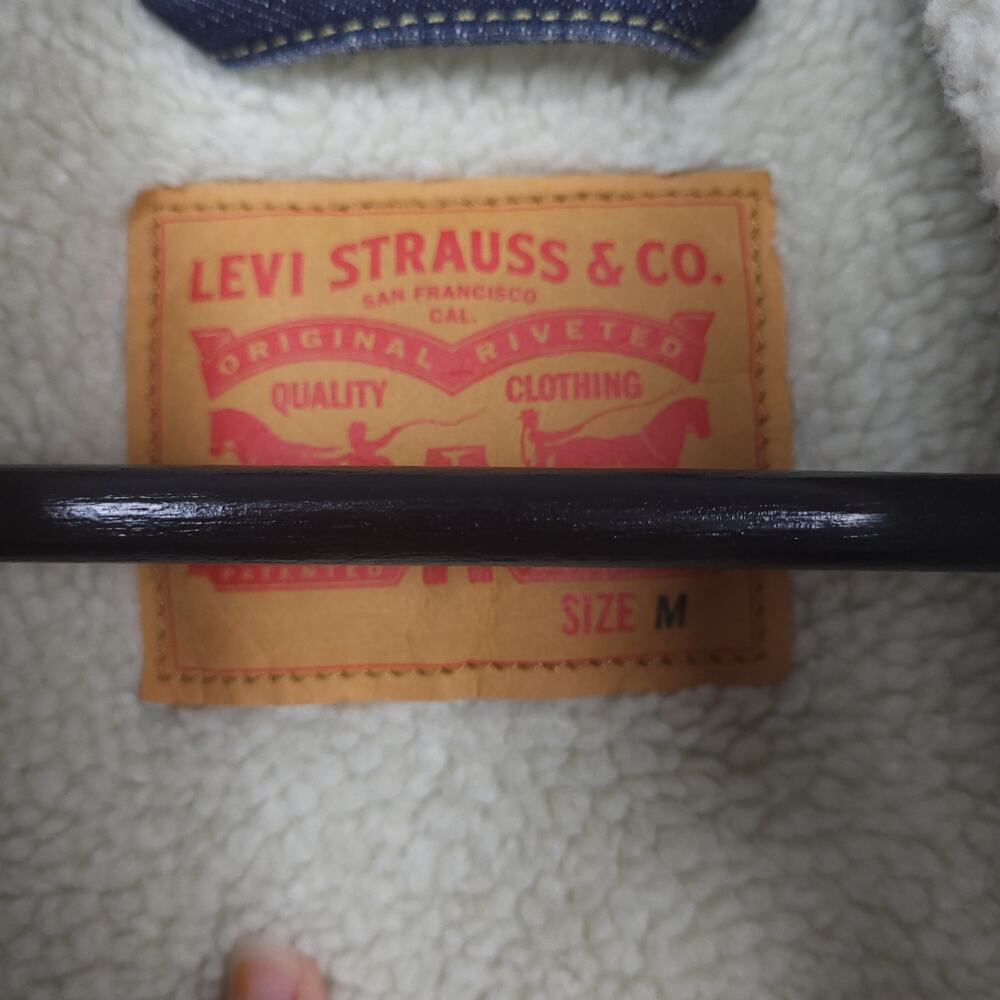 Vintage Levi's Men's Sherpa Lined Denim Trucker Jacket M Dark Wash Blue EUC - Picture 7 of 11